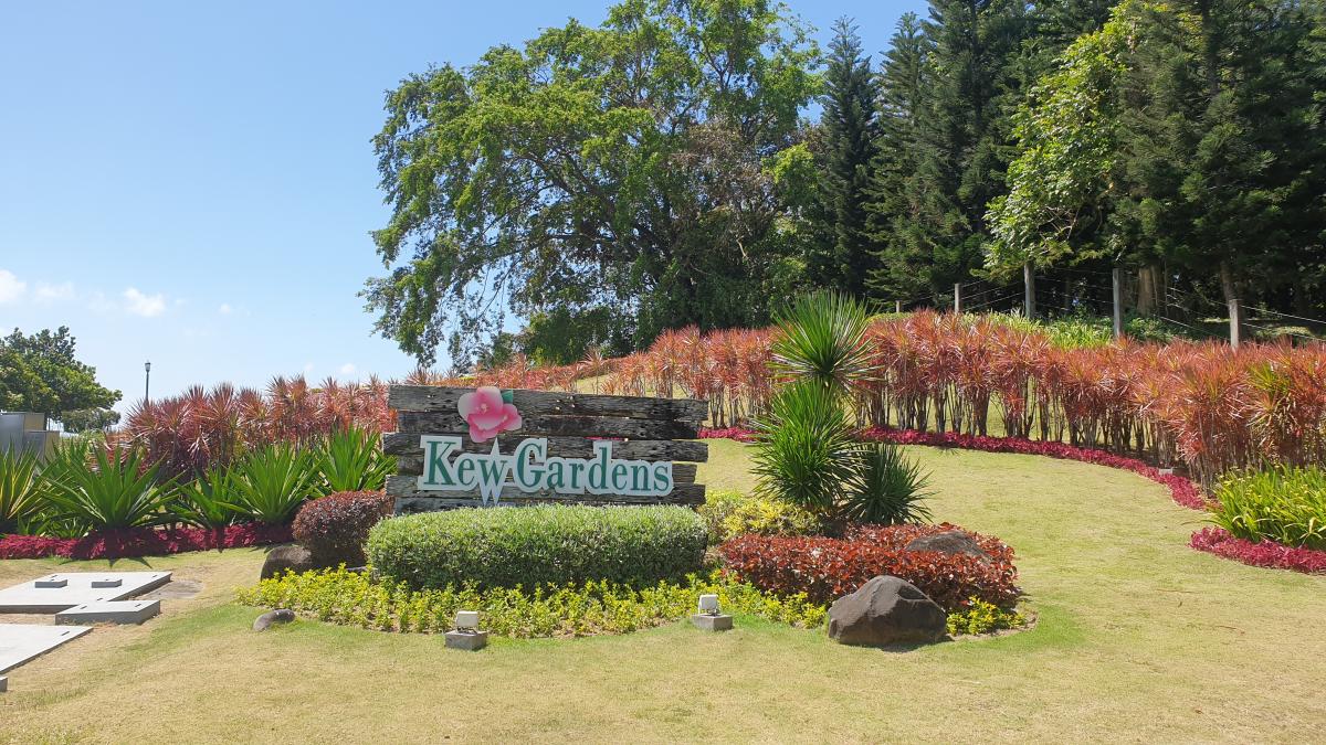  The Kew Gardens, Tagaytay Midlands with Golf Share